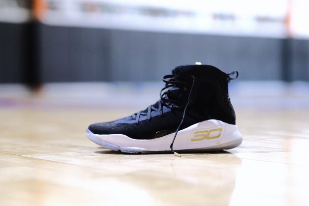 curry 4 review